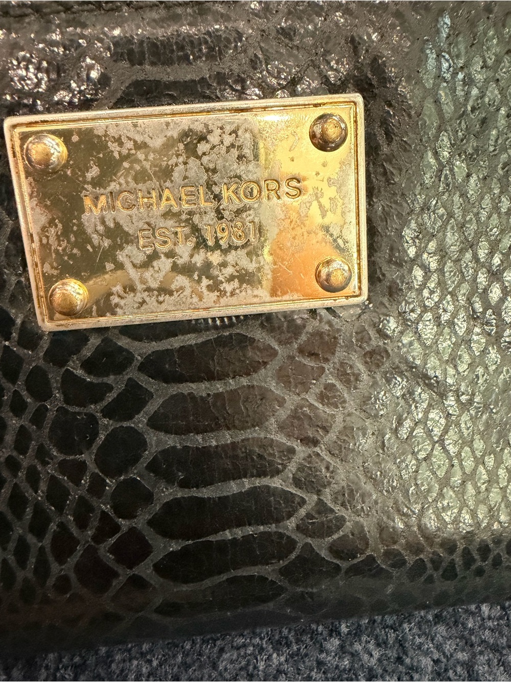 Michael Kors Black Snake print Wallet with Gold Hardware - Picture 2 of 6